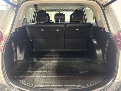 Used 2013 Toyota RAV4 Limited FWD image 32