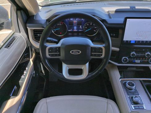 Used 2024 Ford Expedition Max Limited AWD/4WD image 16