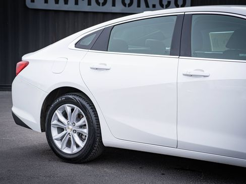 Used 2024 Chevrolet Malibu LT FWD image 5