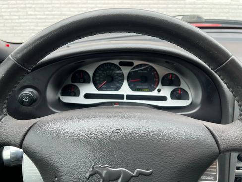 Used 2004 Ford Mustang GT image 40