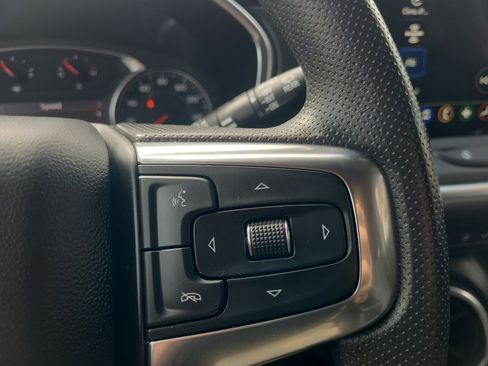 Used 2023 Chevrolet Blazer LT image 16