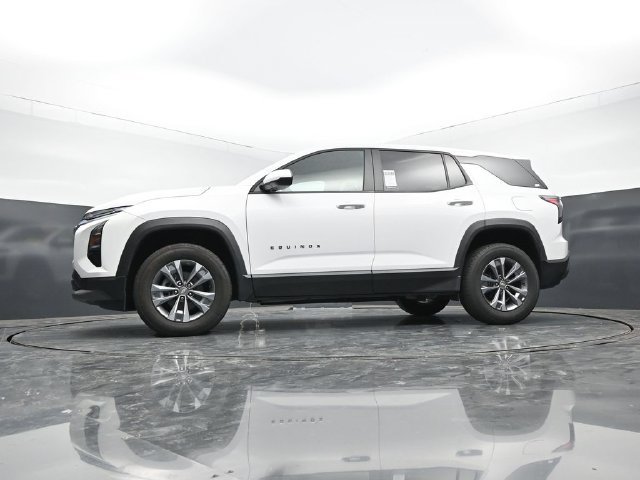 Used 2025 Chevrolet Equinox LT FWD image 59