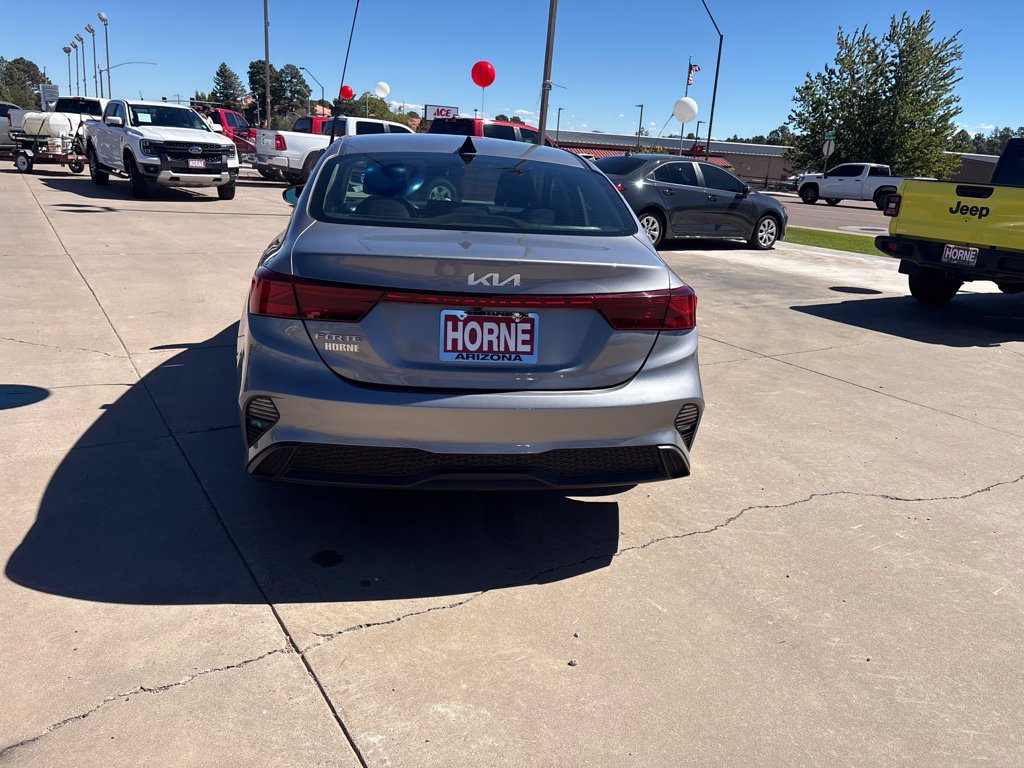 Used 2024 Kia Forte LXS FWD image 6