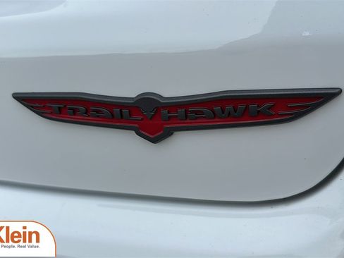 Used 2024 Jeep Compass Trailhawk image 11