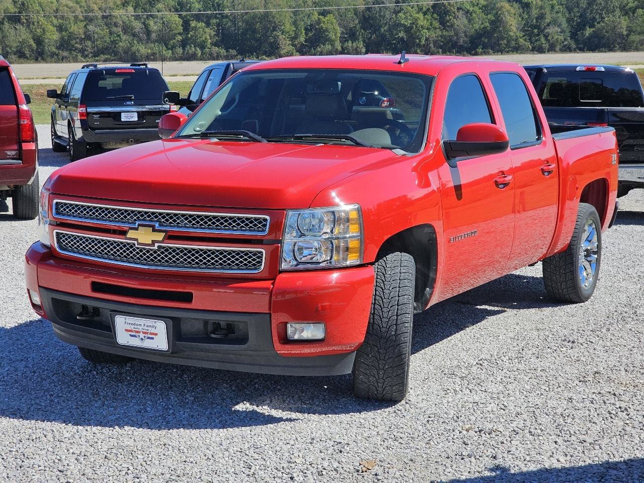 Used 2013 Chevrolet Silverado 1500 LTZ w/ Suspension Package, Off-Road AWD/4WD image 4