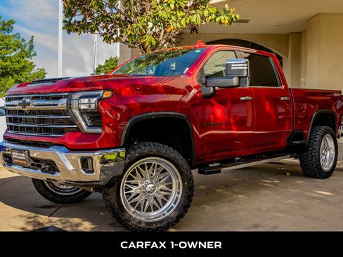 Used 2024 Chevrolet Silverado 2500 LTZ w/ LTZ Plus Package image 5