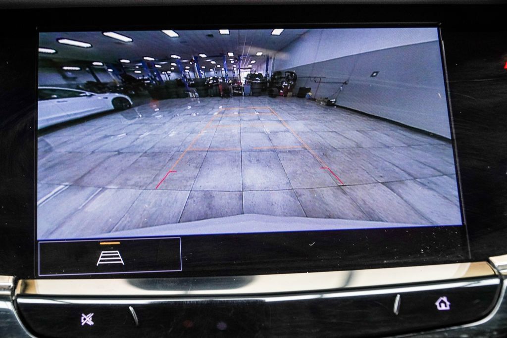 Used 2022 Cadillac XT6 Premium Luxury AWD/4WD image 28