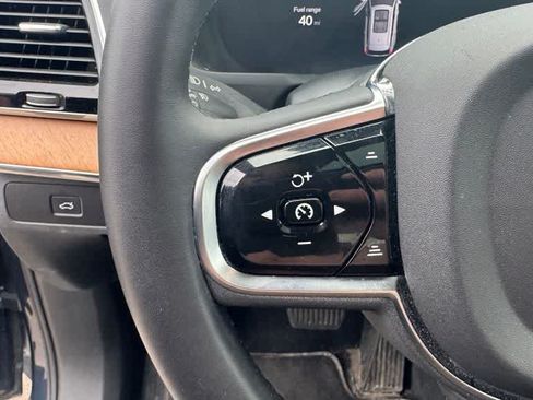 Used 2024 Volvo XC90 B6 Plus AWD/4WD image 16