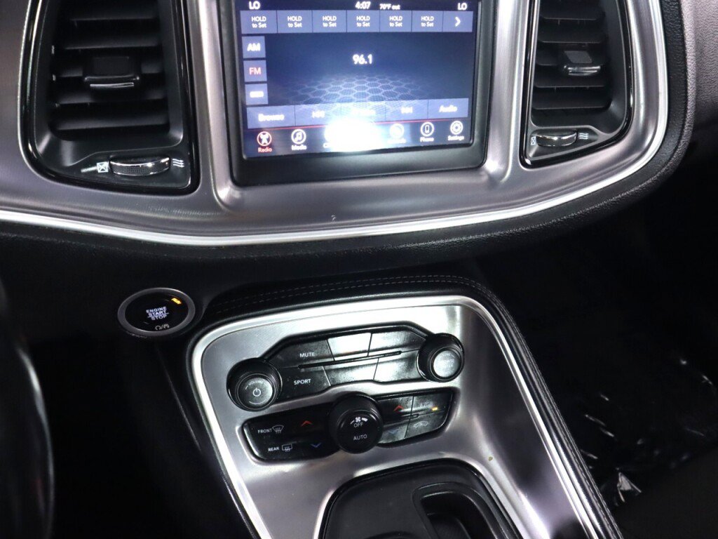Used 2021 Dodge Challenger SXT RWD image 15