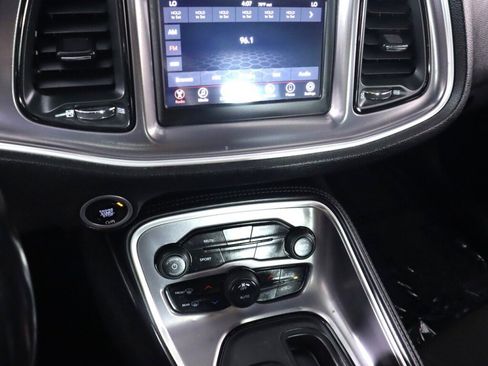 Used 2021 Dodge Challenger SXT RWD image 15