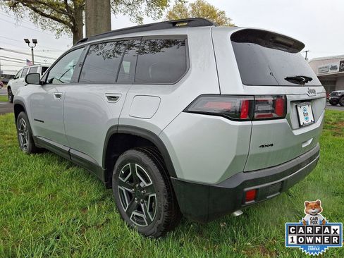 New 2026 Jeep Cherokee Laredo AWD/4WD image 4