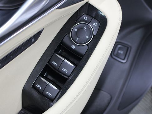 Used 2025 Cadillac CT5 Premium Luxury RWD image 7