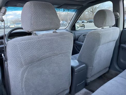 Used 2001 Toyota Camry LE image 19
