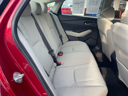 Certified 2023 Honda Accord EX image 28