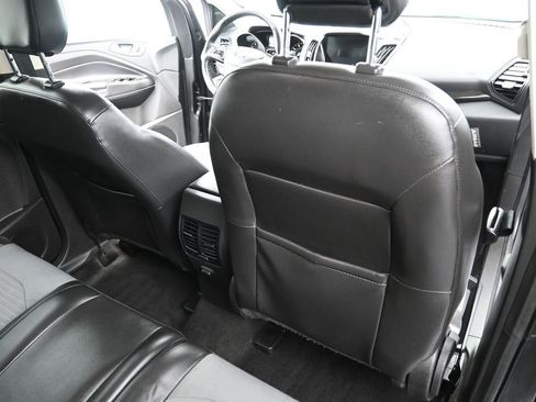 Used 2018 Ford Escape SE w/ SE Sport Appearance Package FWD image 23