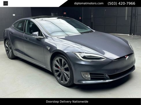 Used 2018 Tesla Model S P100D image 9