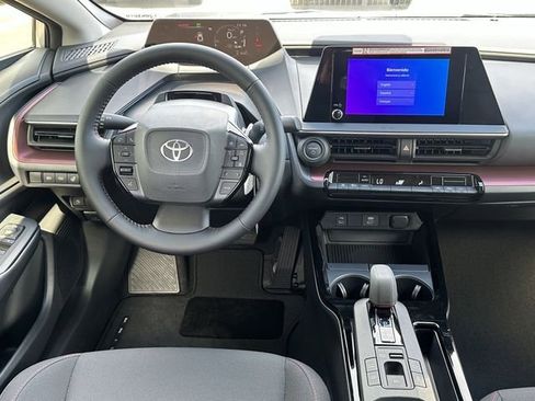 New 2026 Toyota Prius Plug-In Hybrid FWD image 11