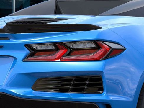 New 2025 Chevrolet Corvette E-Ray image 11