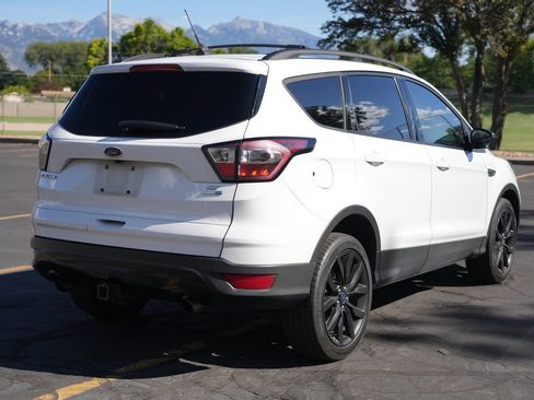 Used 2018 Ford Escape SE AWD/4WD image 5