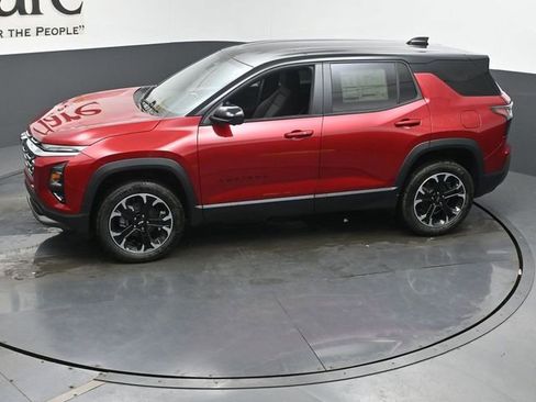 New 2026 Chevrolet Equinox LT w/ Safety and Technology Package FWD image 36