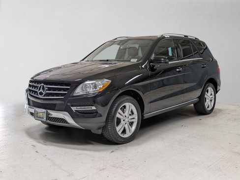 Used 2015 Mercedes-Benz ML 250 BlueTEC 4MATIC image 7