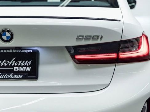 New 2026 BMW 330i xDrive Sedan w/ M Sport Package image 11