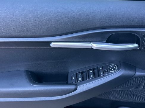 Certified 2024 Kia Seltos LX AWD/4WD image 11