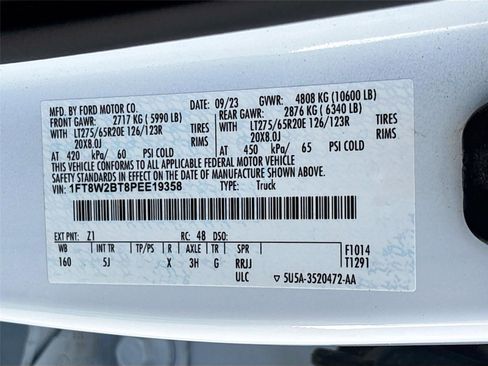 Used 2023 Ford F250 Lariat w/ Chrome Package image 37
