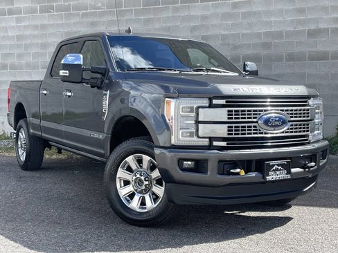 Used 2019 Ford F250 Platinum w/ Platinum Ultimate Package AWD/4WD image 1