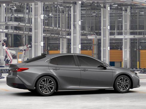 New 2026 Toyota Camry XLE AWD/4WD image 11