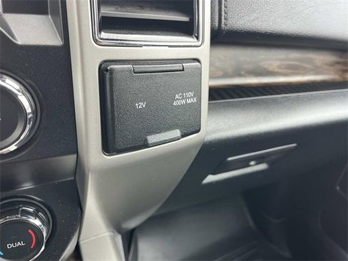 Used 2019 Ford F150 Lariat image 35