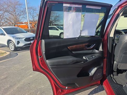 Used 2024 Subaru Ascent Touring AWD/4WD image 44