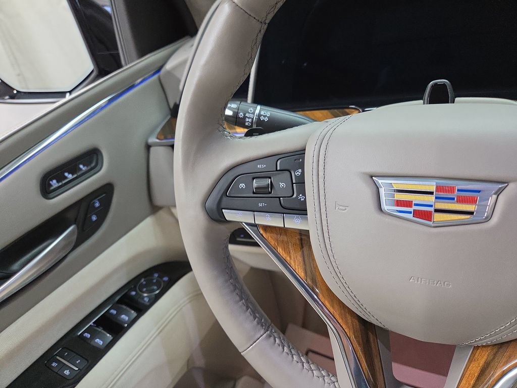 Used 2024 Cadillac Escalade Sport Platinum w/ LPO, ONYX Package AWD/4WD image 23