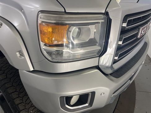 Used 2016 GMC Sierra 2500 SLT image 33