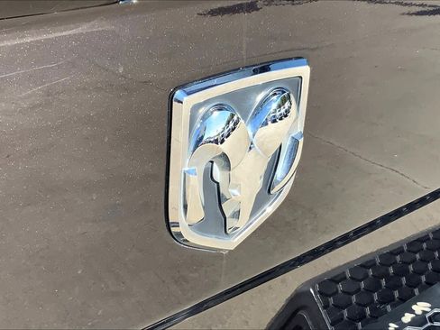 Used 2017 RAM 1500 Laramie Longhorn image 29