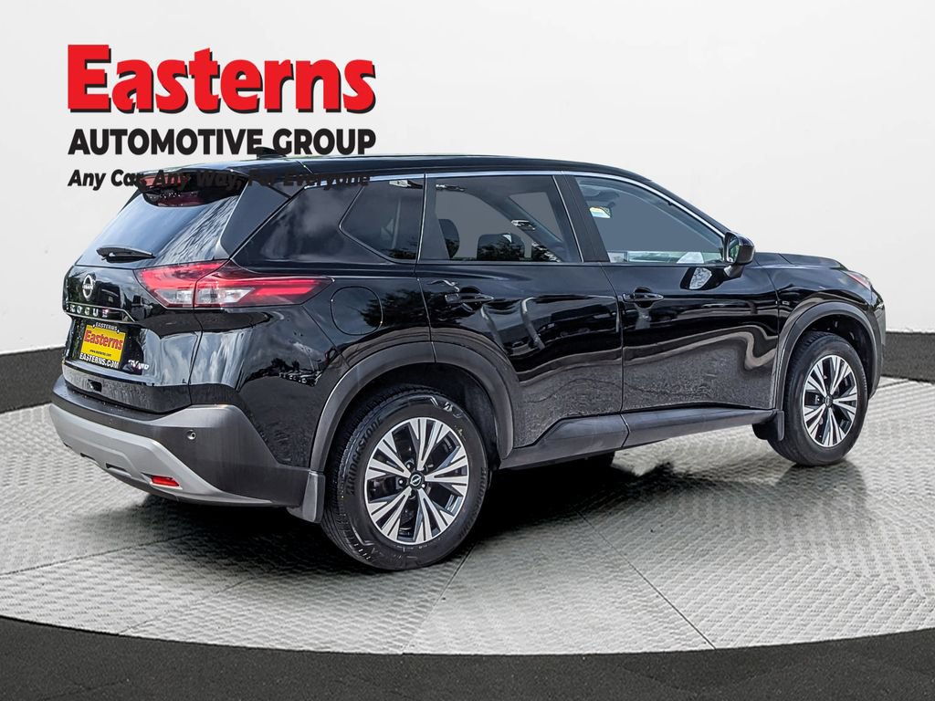 Used 2023 Nissan Rogue SV AWD/4WD image 7
