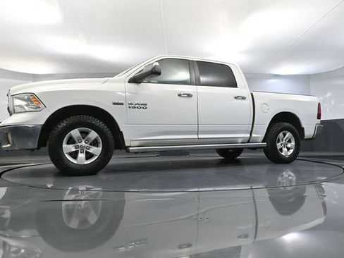 Used 2017 RAM 1500 Classic SLT AWD/4WD image 47