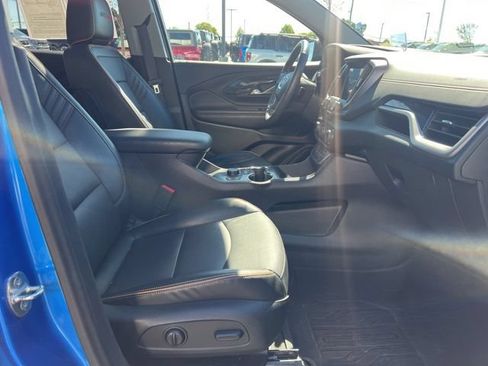 Used 2024 GMC Terrain AT4 w/ Tech Package AWD/4WD image 11