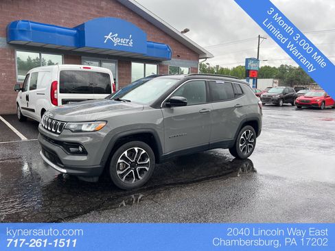 Used 2023 Jeep Compass Limited AWD/4WD image 1