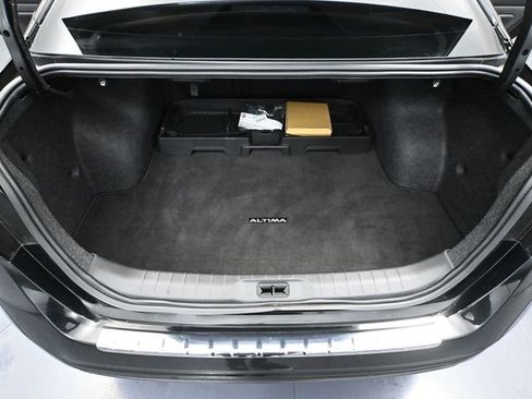 Used 2021 Nissan Altima 2.5 SR image 39