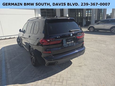 Certified 2022 BMW X7 M50i w/ Executive Package image 22