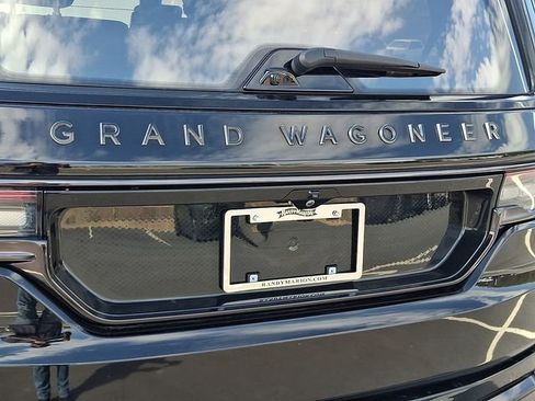 Used 2024 Jeep Grand Wagoneer Series III w/ Quick Order Packagew 28T AWD/4WD image 30