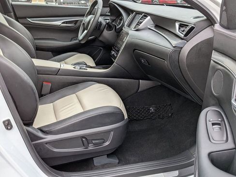 Used 2025 INFINITI QX55 Luxe w/ Cargo Package image 22
