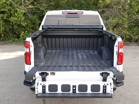 Used 2023 Chevrolet Silverado 1500 LTZ w/ LTZ Convenience Package II AWD/4WD image 30