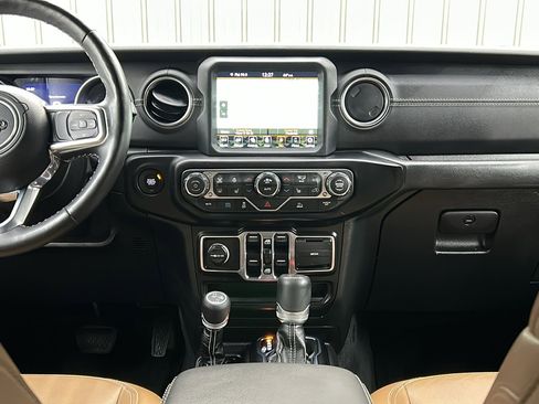 Used 2023 Jeep Wrangler Unlimited Sahara w/ Cold Weather Group image 22