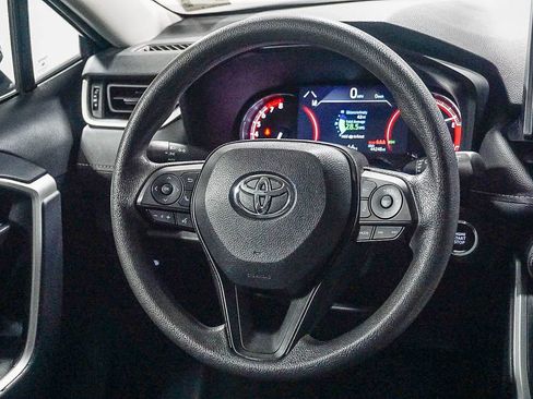 Certified 2024 Toyota RAV4 XLE FWD image 17