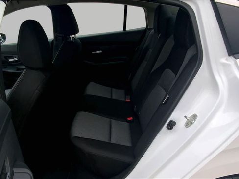 Used 2026 Nissan Sentra SV w/ SV Convenience Package FWD image 21