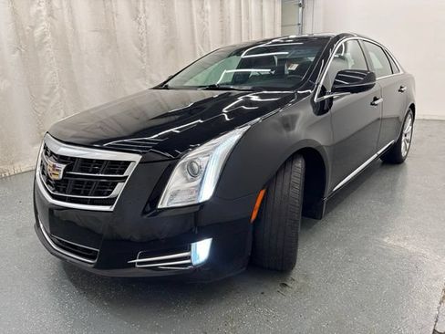 Used 2017 Cadillac XTS Luxury w/ Driver Awareness Package AWD/4WD image 5