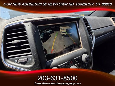 Used 2015 Jeep Grand Cherokee Limited AWD/4WD image 17