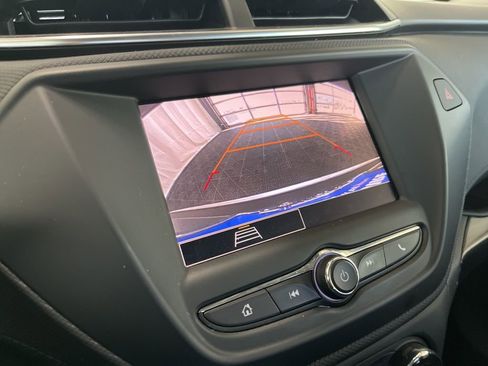 Used 2023 Chevrolet TrailBlazer LT image 12